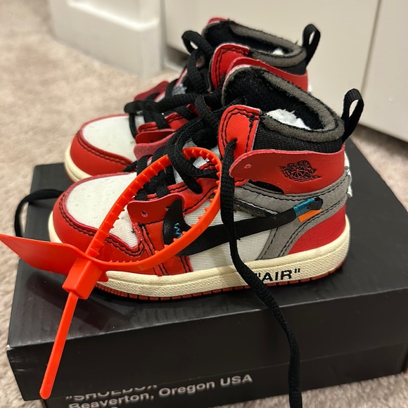 baby off white jordan 1